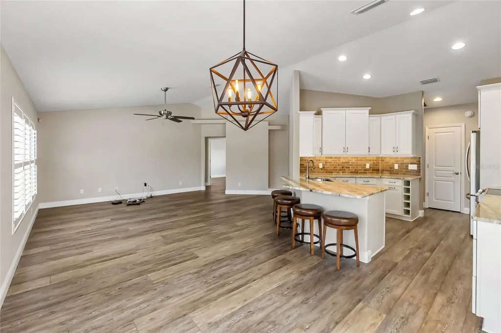 502 Saint Andrews Drive Sarasota FL 34243