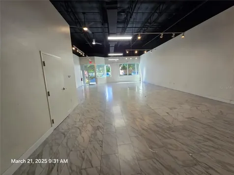 7901 Kingspointe Parkway Orlando FL 32819
