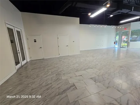 7901 Kingspointe Parkway Orlando FL 32819