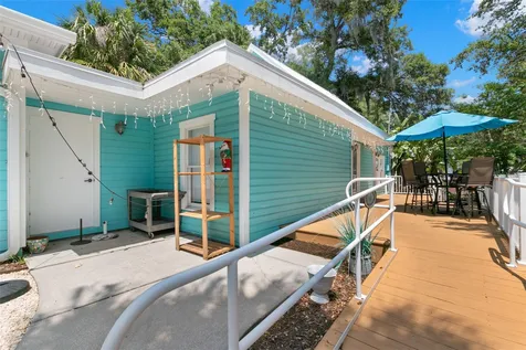 135 4th Avenue N Safety Harbor FL 34695