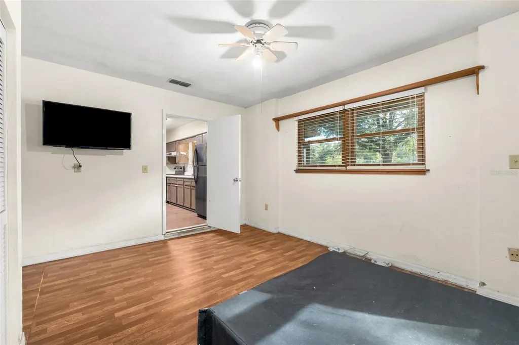 79 NW 55th Avenue Bell FL 32619