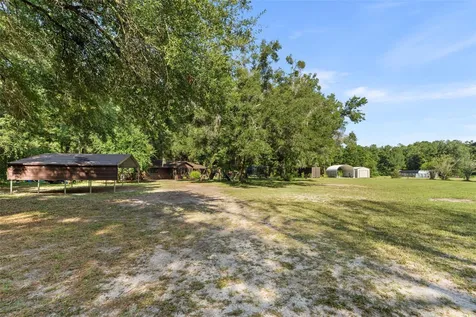 79 NW 55th Avenue Bell FL 32619