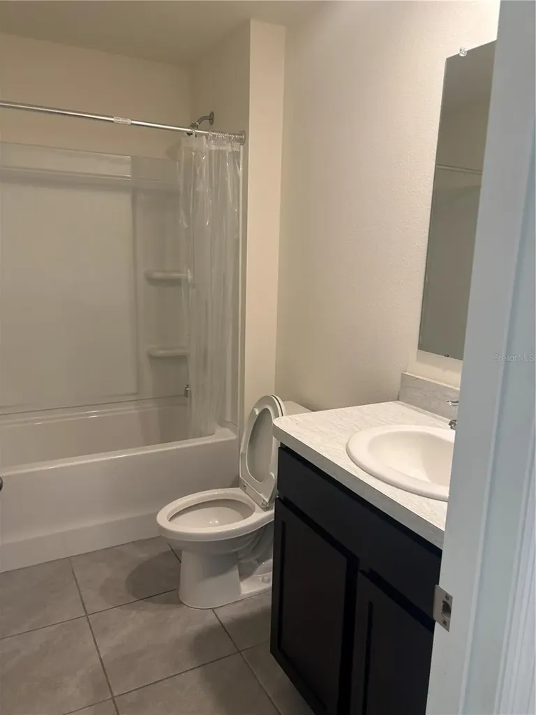 6670 SE 3rd Loop Ocala FL 34472