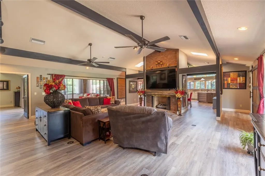 2550 SE 40th Street Ocala FL 34480