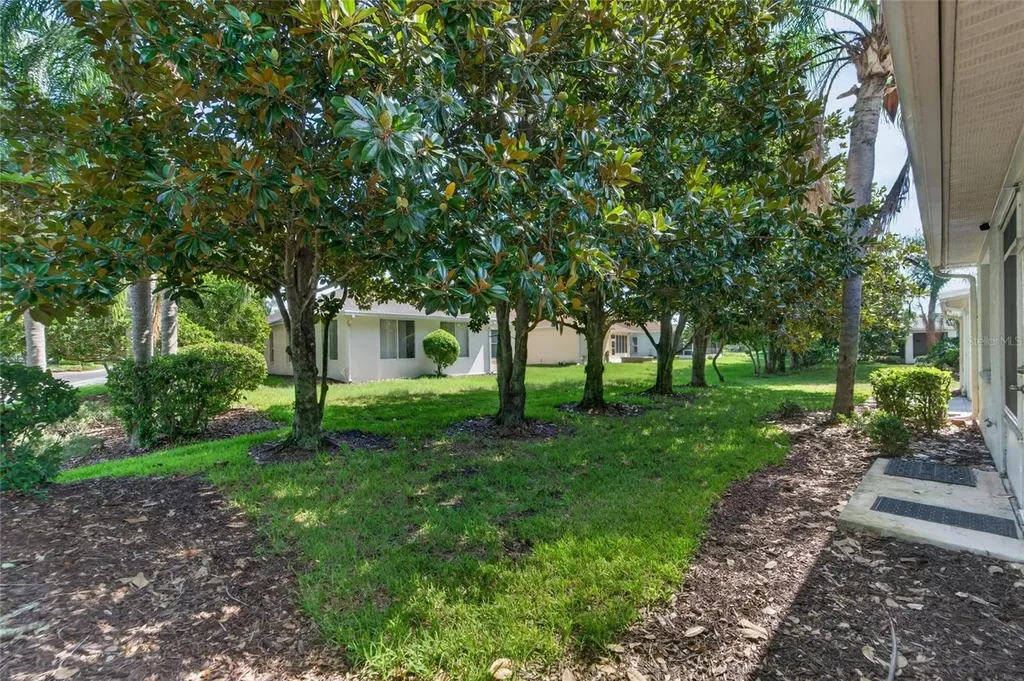 2193 Acadia Greens Drive Sun City Center FL 33573