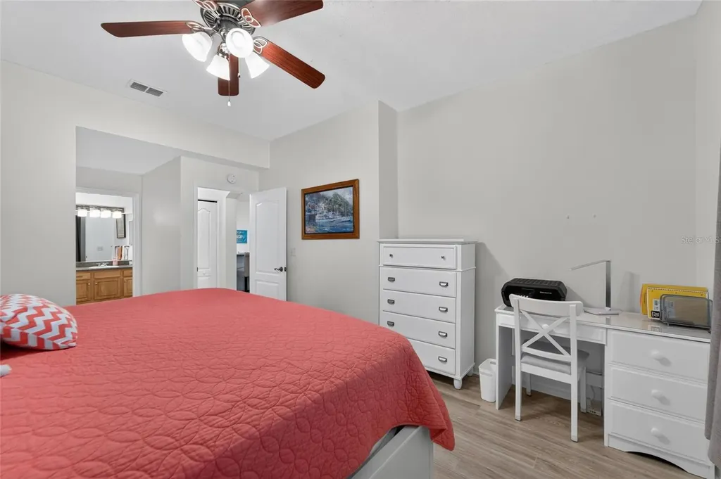 2193 Acadia Greens Drive Sun City Center FL 33573