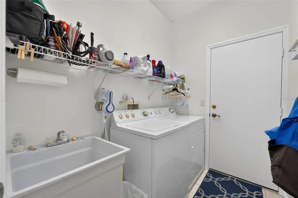 2193 Acadia Greens Drive Sun City Center FL 33573