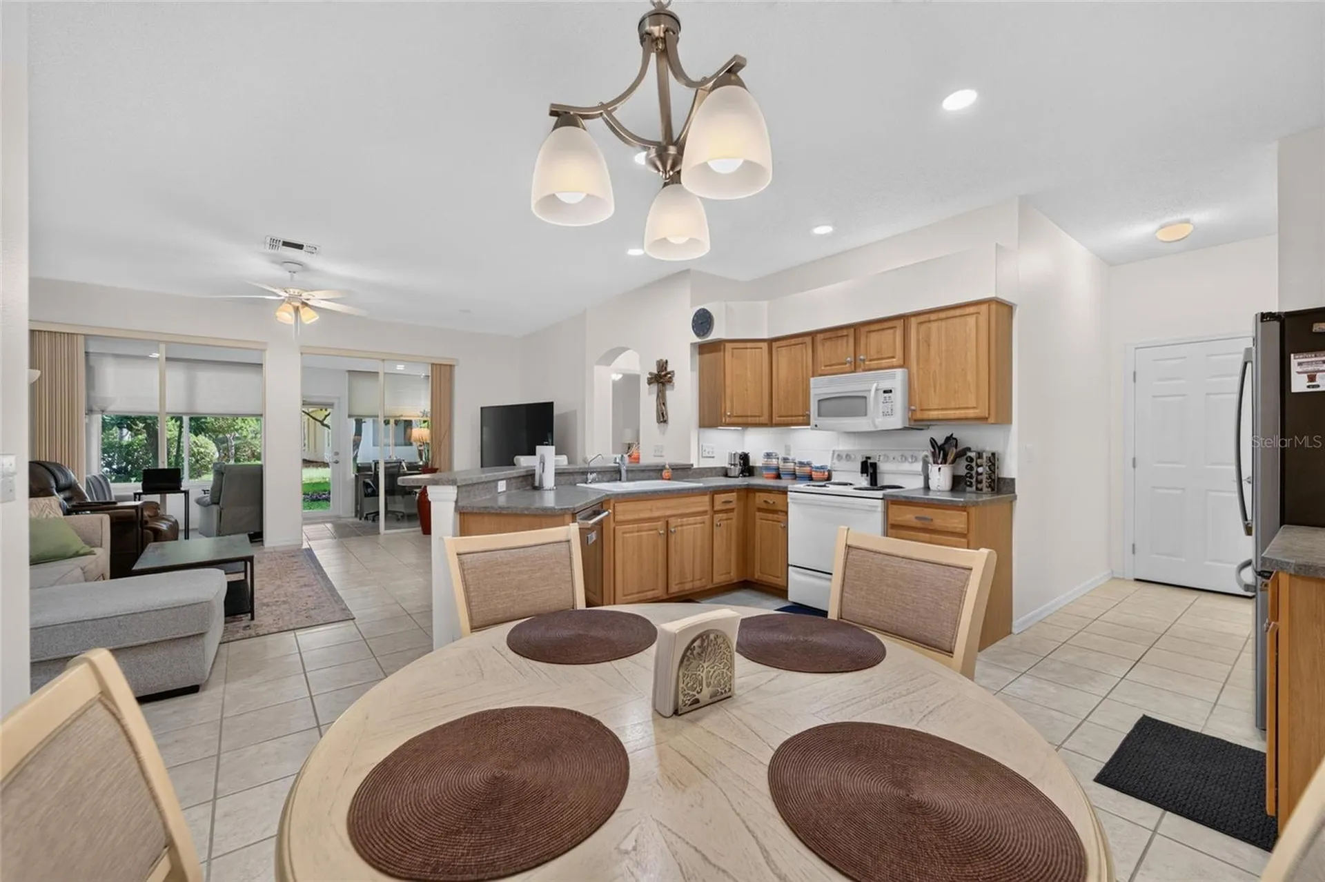 2193 Acadia Greens Drive Sun City Center FL 33573