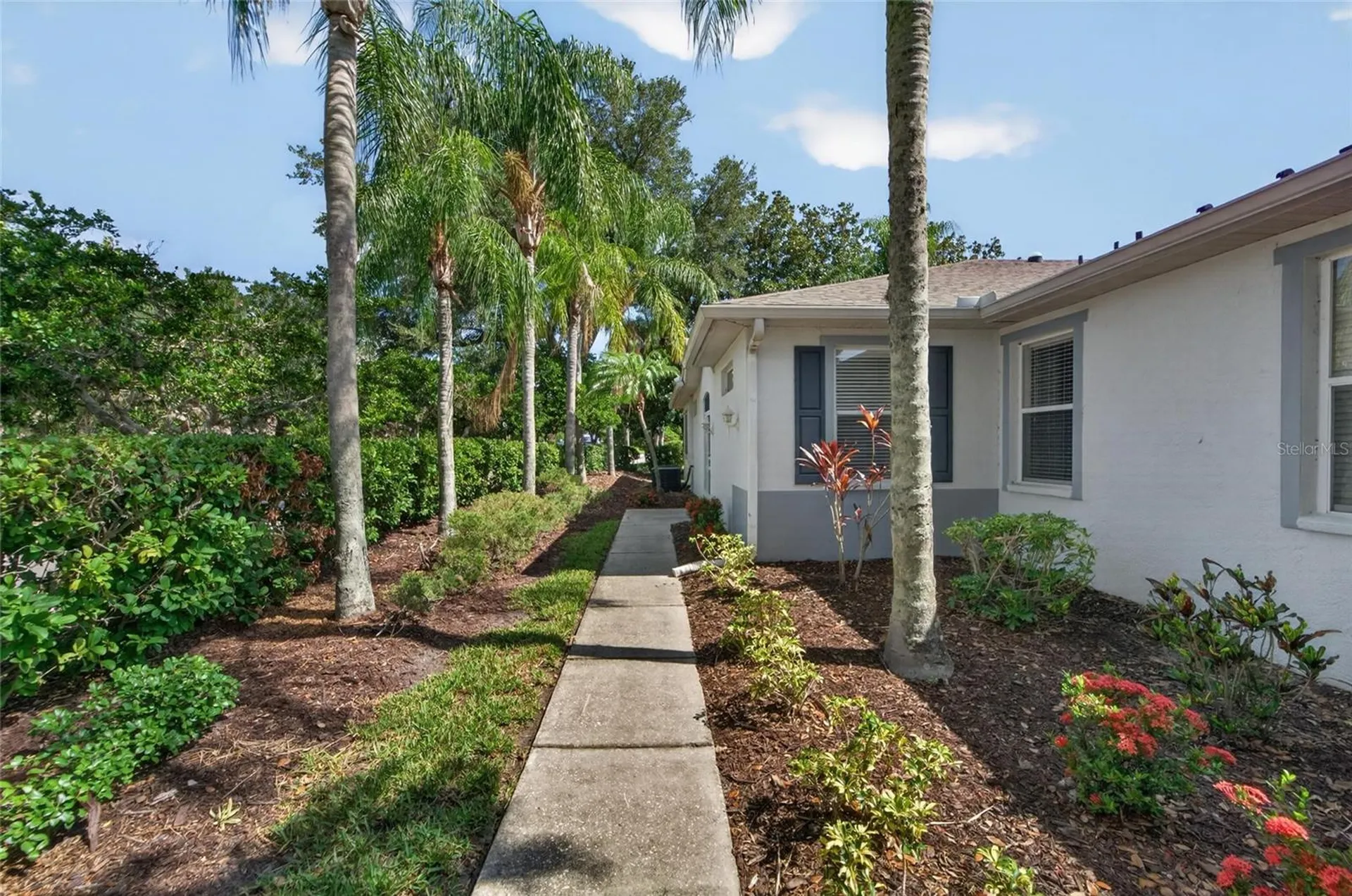 2193 Acadia Greens Drive Sun City Center FL 33573