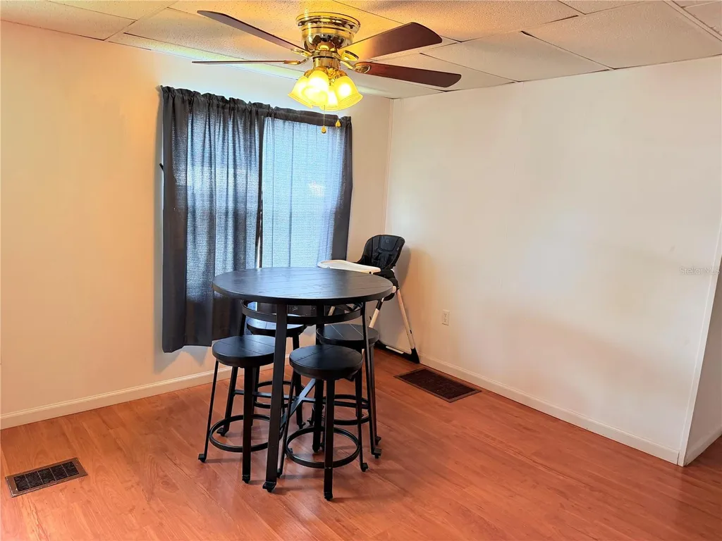 916 51st Avenue Plaza W Bradenton FL 34207