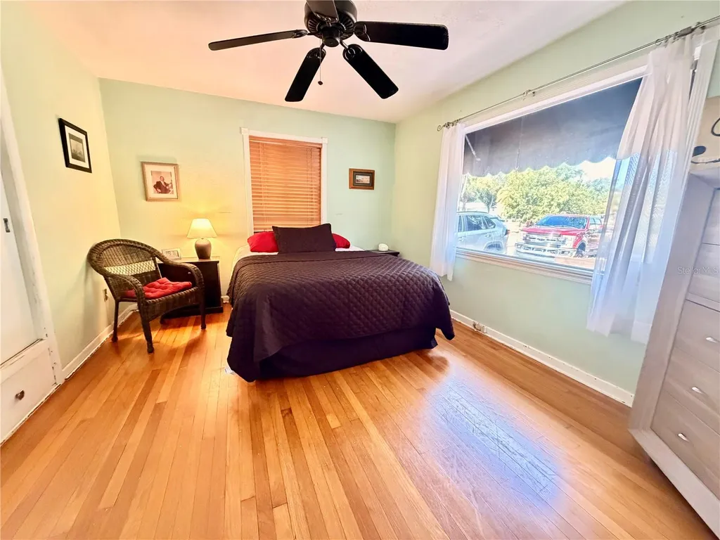 1249 Sedeeva Circle S Clearwater FL 33755