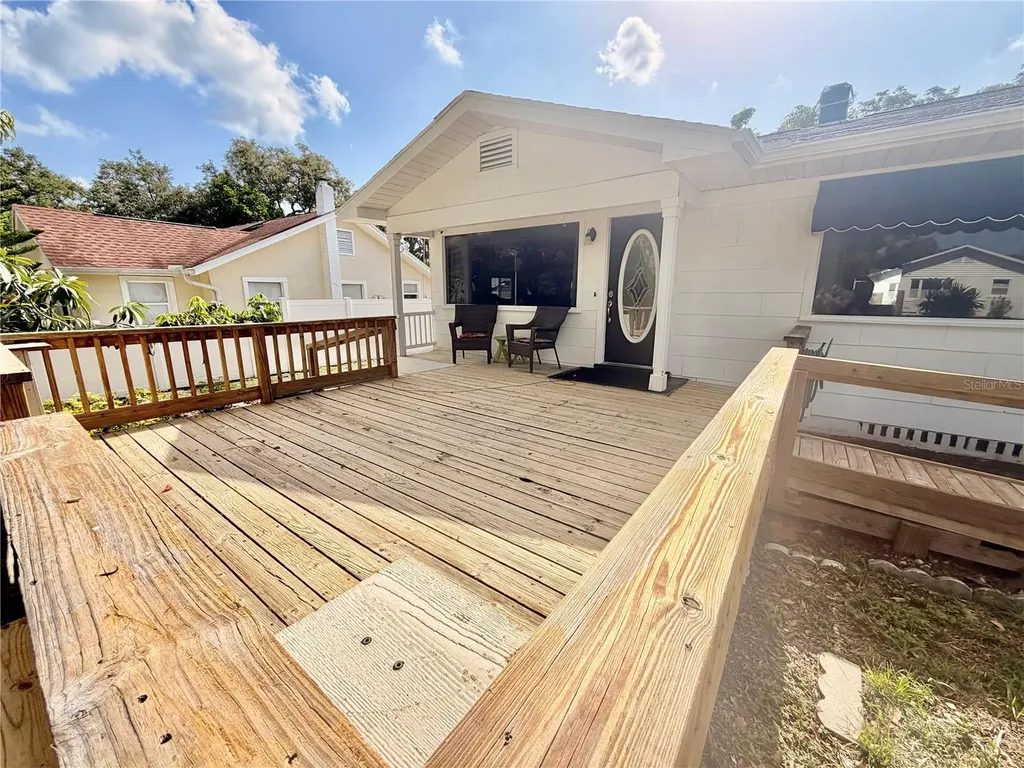 1249 Sedeeva Circle S Clearwater FL 33755