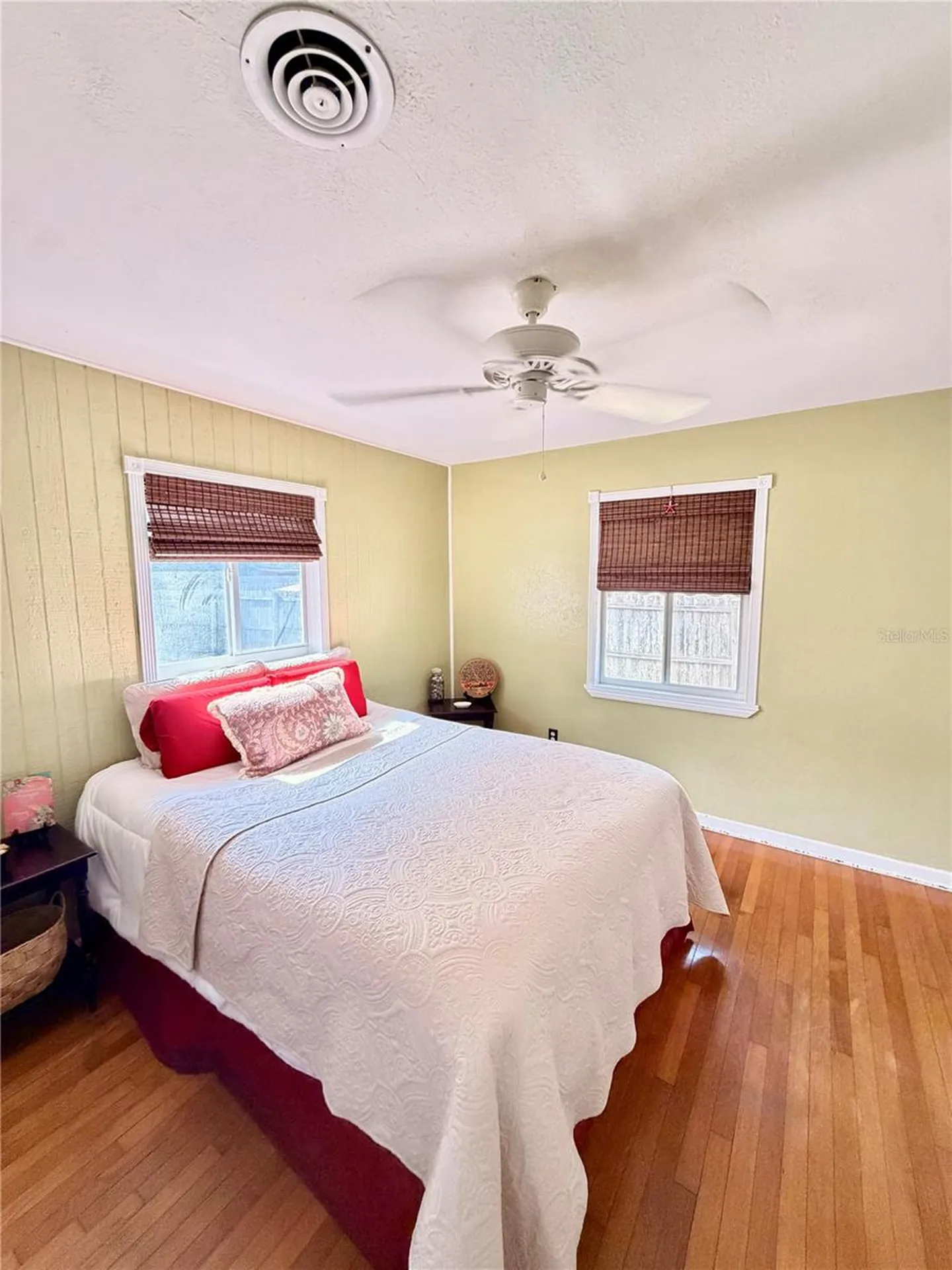 1249 Sedeeva Circle S Clearwater FL 33755