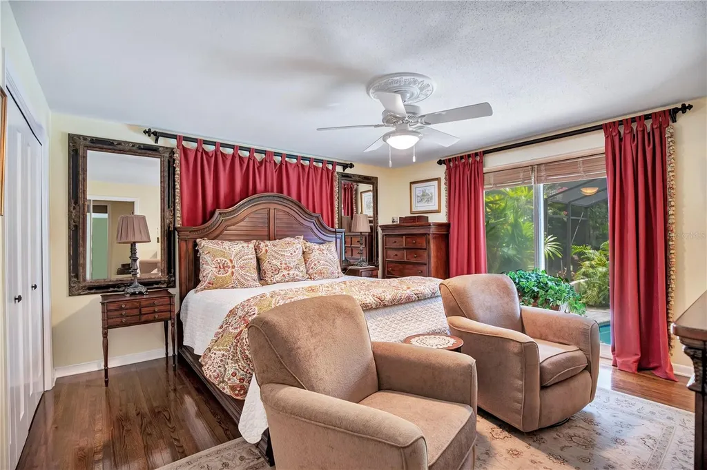 800 Gatlin Avenue Orlando FL 32806