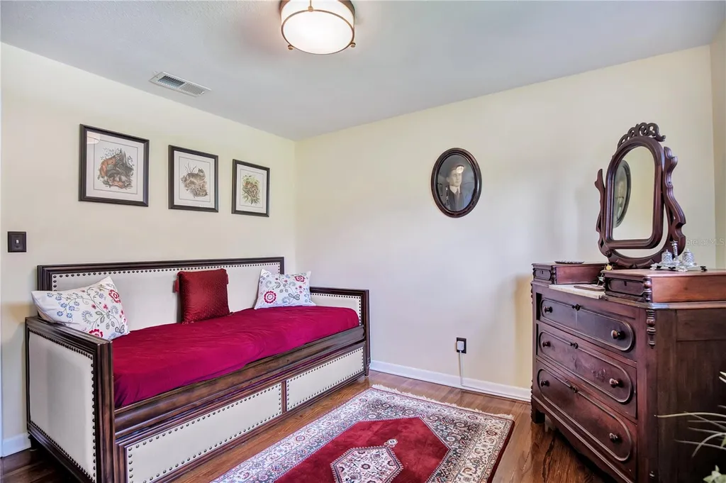 800 Gatlin Avenue Orlando FL 32806