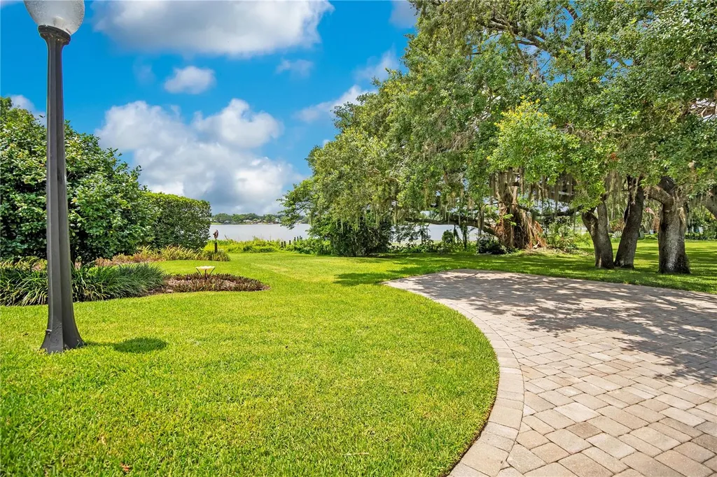 800 Gatlin Avenue Orlando FL 32806