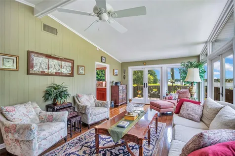 800 Gatlin Avenue Orlando FL 32806