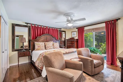 800 Gatlin Avenue Orlando FL 32806