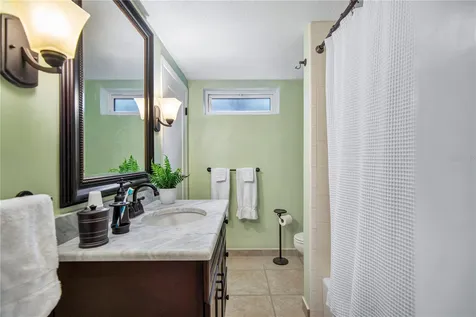 800 Gatlin Avenue Orlando FL 32806