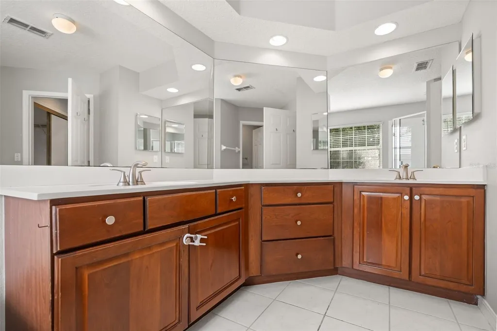 4030 Evander Drive Orlando FL 32812