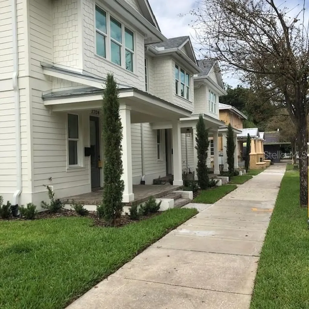 2204 N Central Avenue Tampa FL 33602