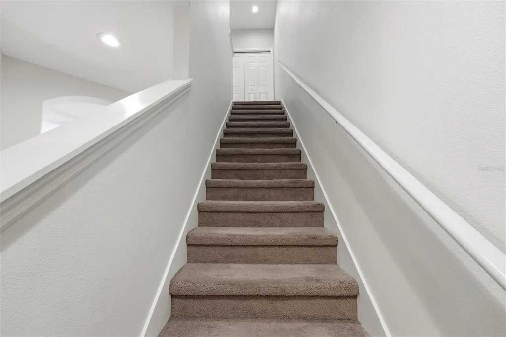 1346 Grantham Drive Sarasota FL 34234