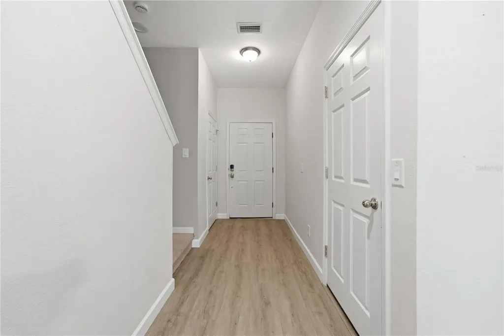 1346 Grantham Drive Sarasota FL 34234