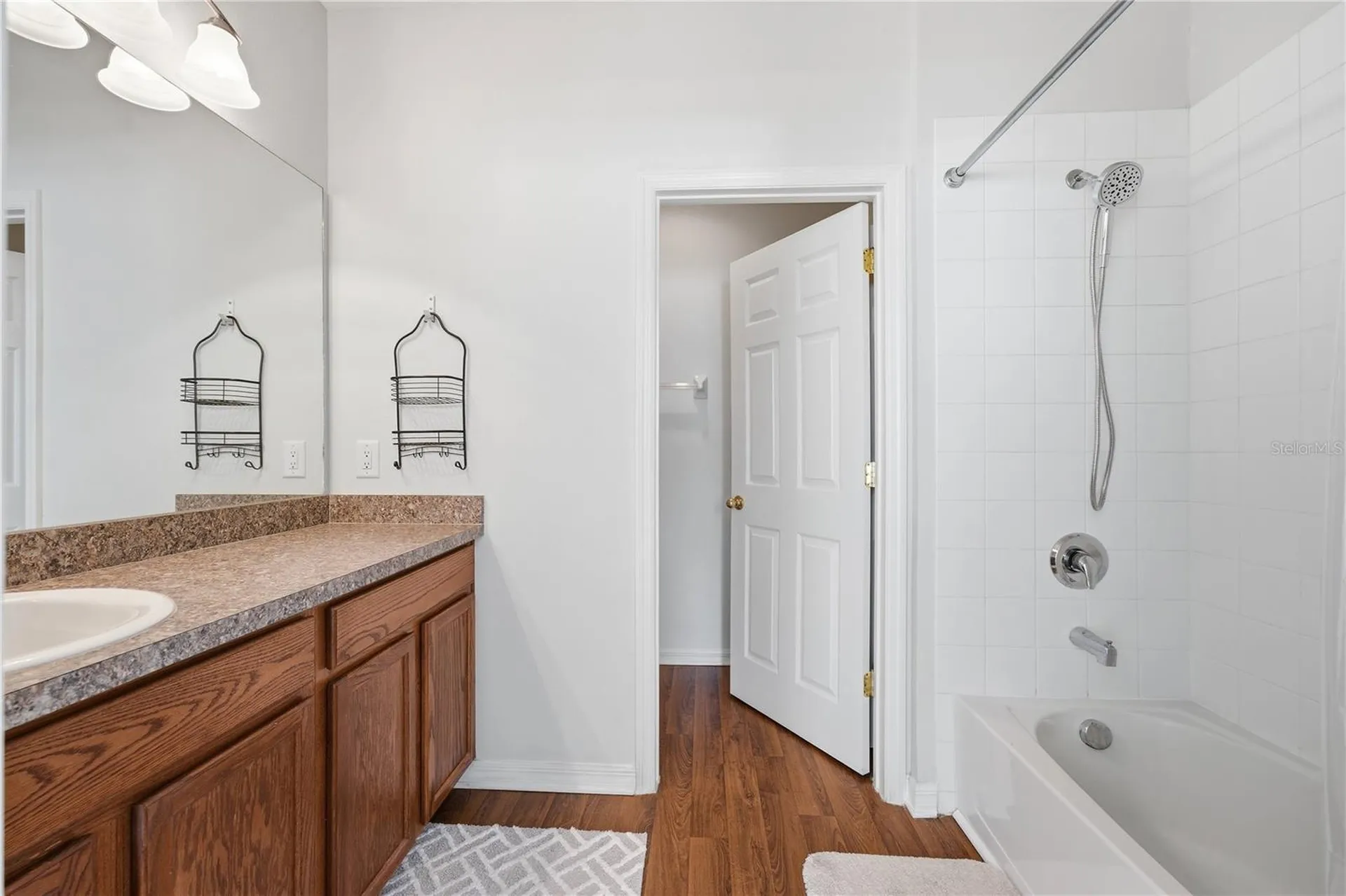 1346 Grantham Drive Sarasota FL 34234