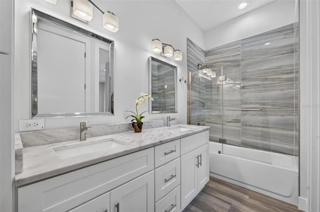 1424 Ridgewood Avenue Maitland FL 32751