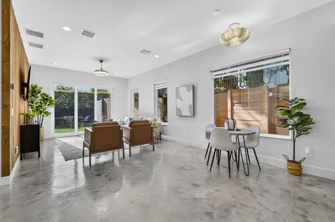 1424 Ridgewood Avenue Maitland FL 32751