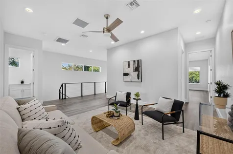 1424 Ridgewood Avenue Maitland FL 32751
