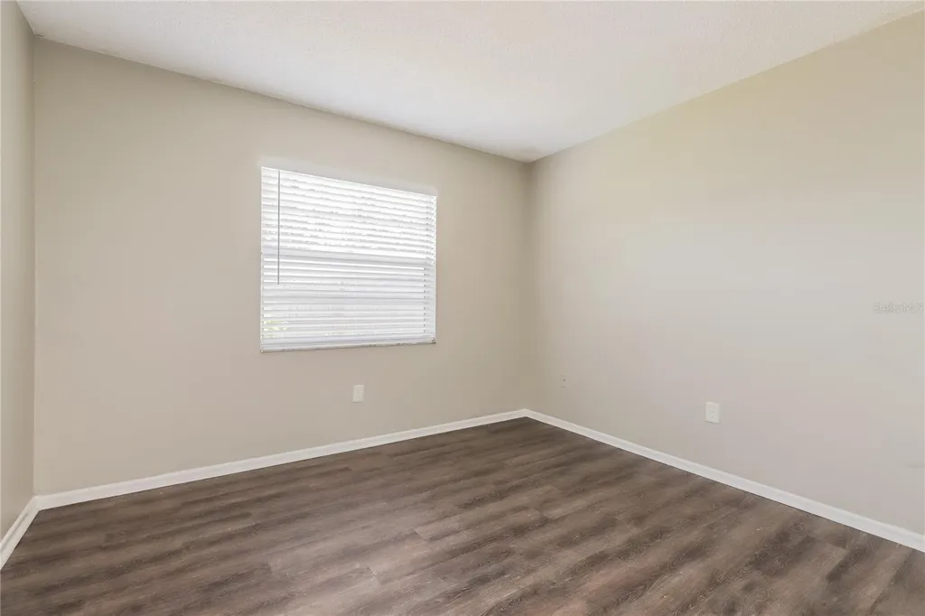1002 Pinehaven Court Brandon FL 33511