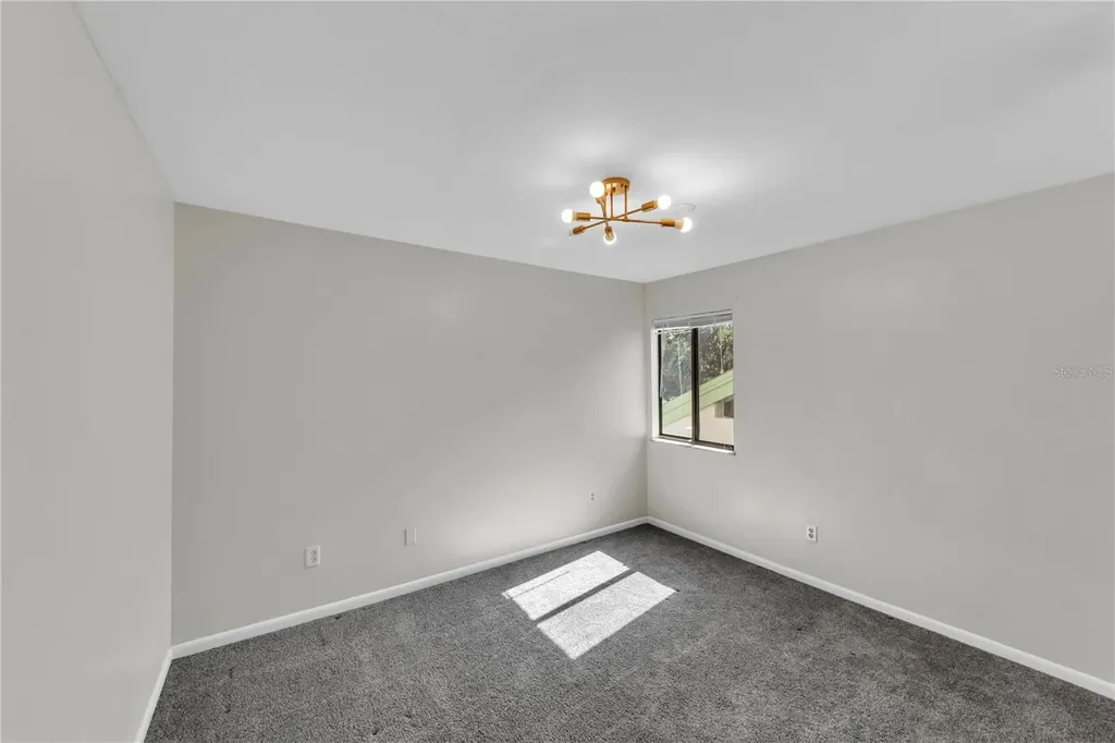 4114 Pinelake Lane Tampa FL 33618