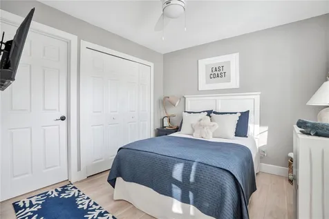 898 Baybreeze Way New Smyrna Beach FL 32169