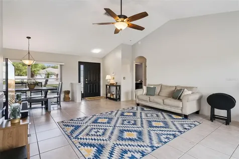 624 La Costa Street Minneola FL 34715