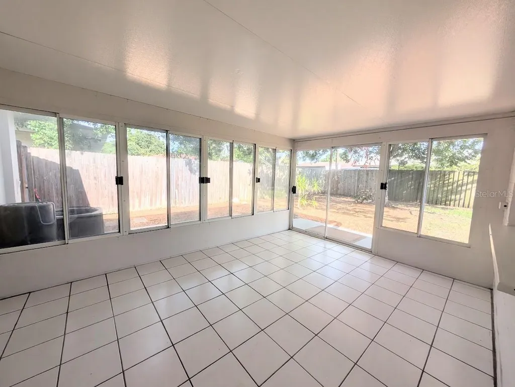 3902 W Paxton Avenue Tampa FL 33611