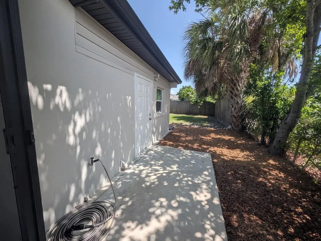 3902 W Paxton Avenue Tampa FL 33611