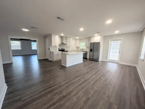 3902 W Paxton Avenue Tampa FL 33611
