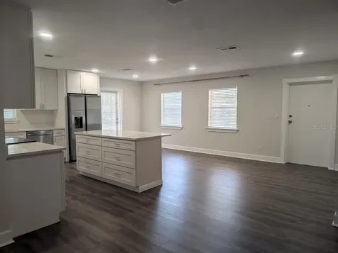 3902 W Paxton Avenue Tampa FL 33611