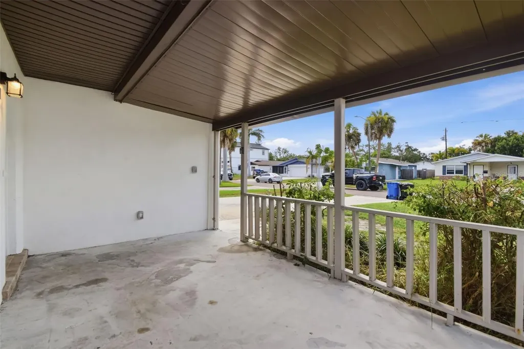 1842 Shore Acres Boulevard NE St Petersburg FL 33703