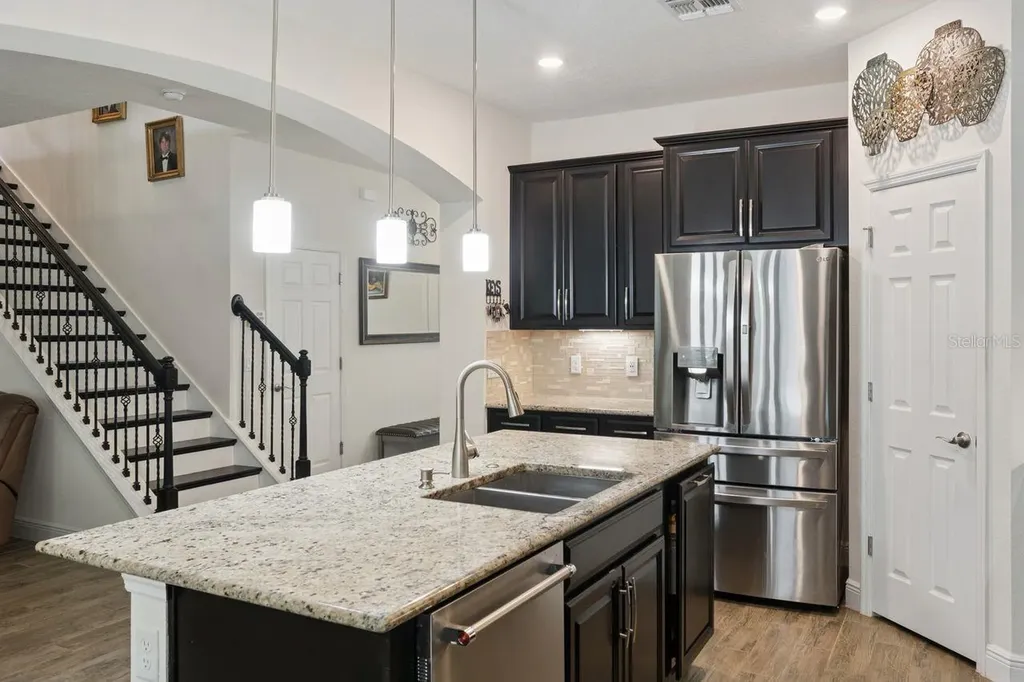 3169 Pinenut Drive Apopka FL 32712
