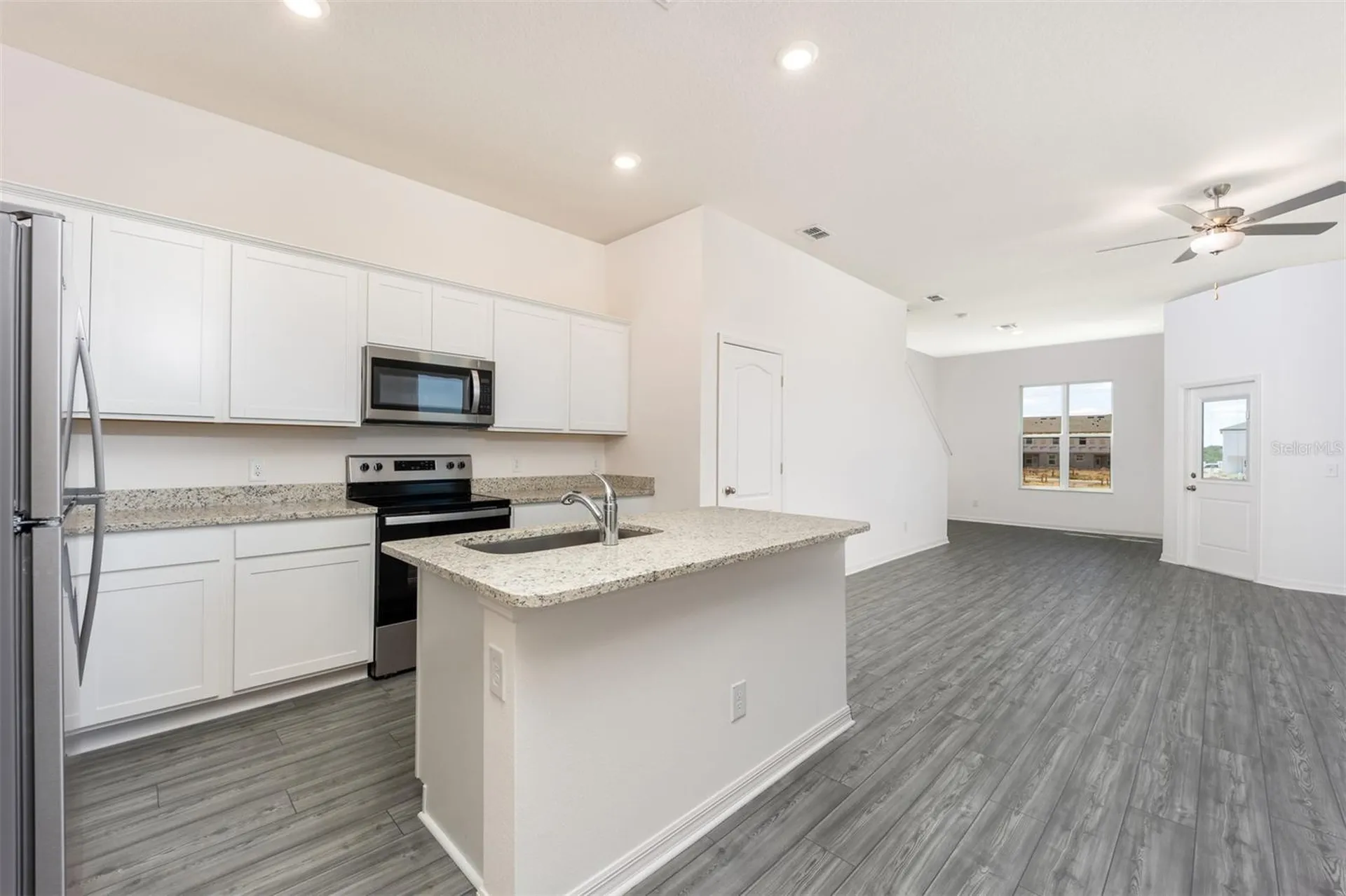 648 Poppy Lane Dundee FL 33838