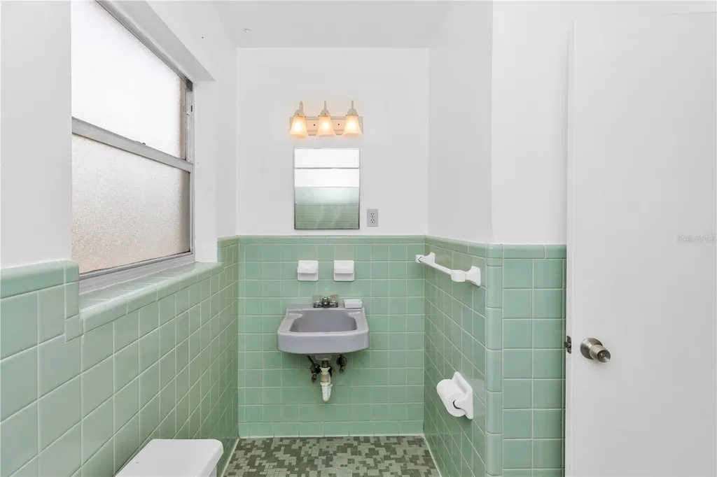1106 Myrtle Lane Cocoa FL 32922