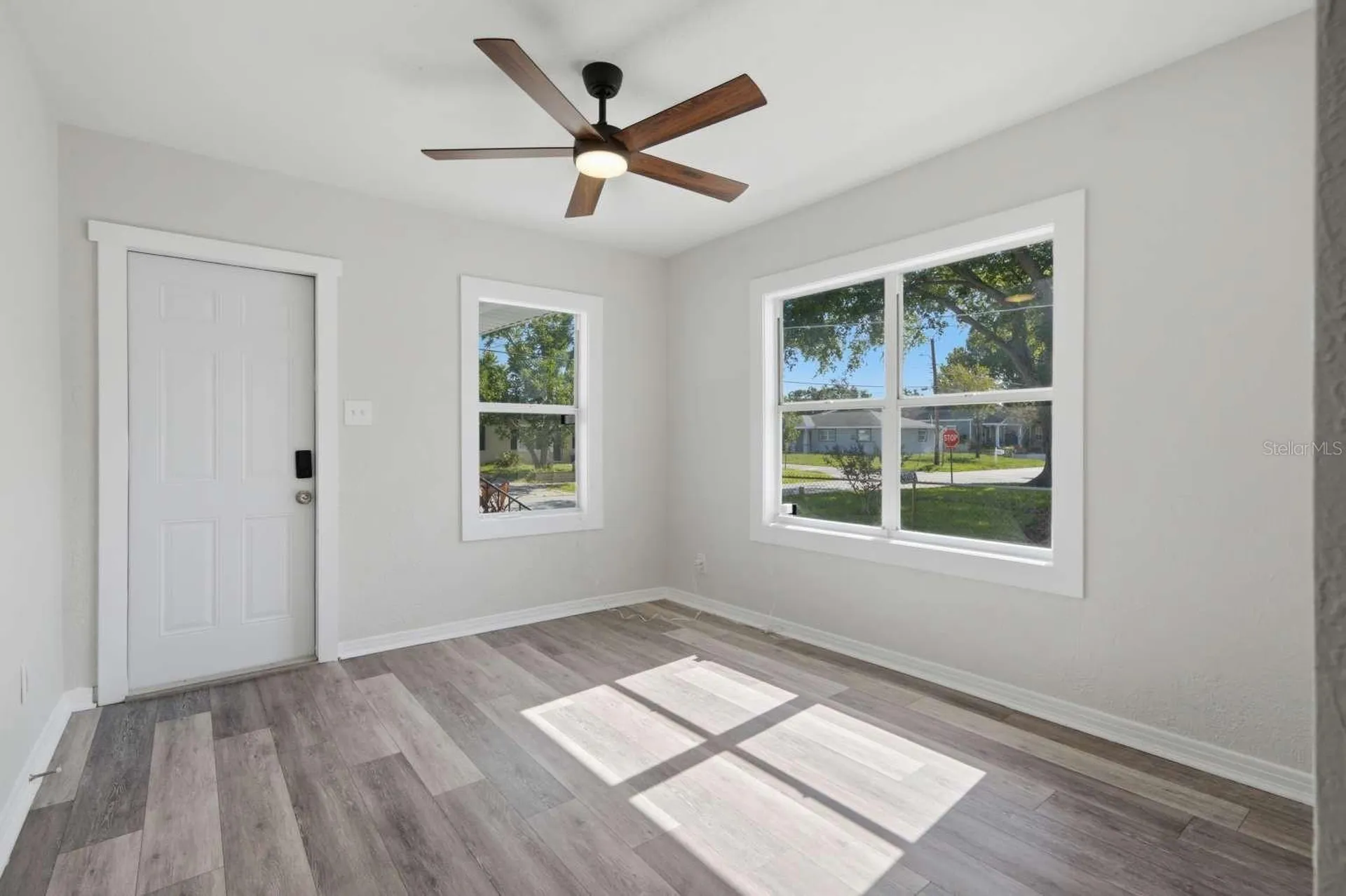 2704 W Leroy Street Tampa FL 33607