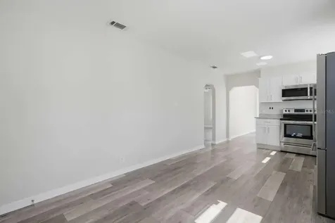 2704 W Leroy Street Tampa FL 33607