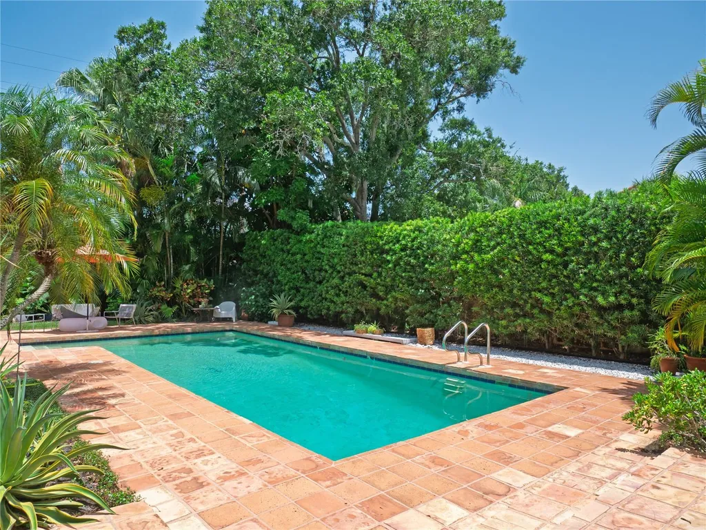 1330 Indian Rocks Road Clearwater FL 33756