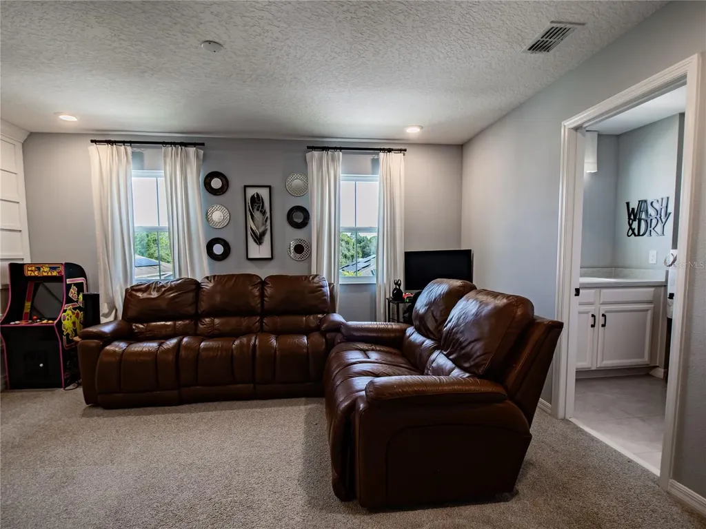 112 Hamlet Loop Davenport FL 33837