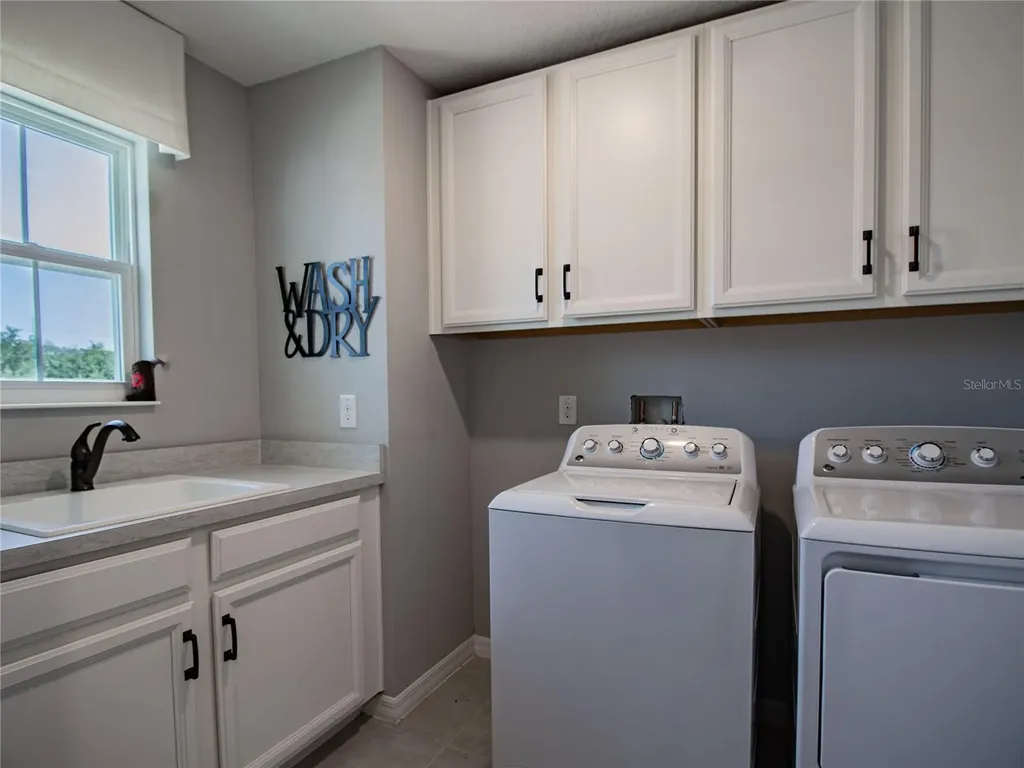 112 Hamlet Loop Davenport FL 33837