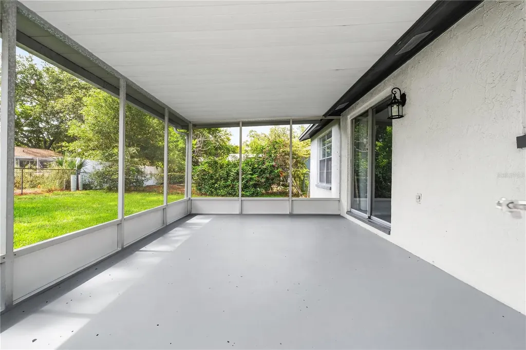 919 Peninsula Road Tarpon Springs FL 34689