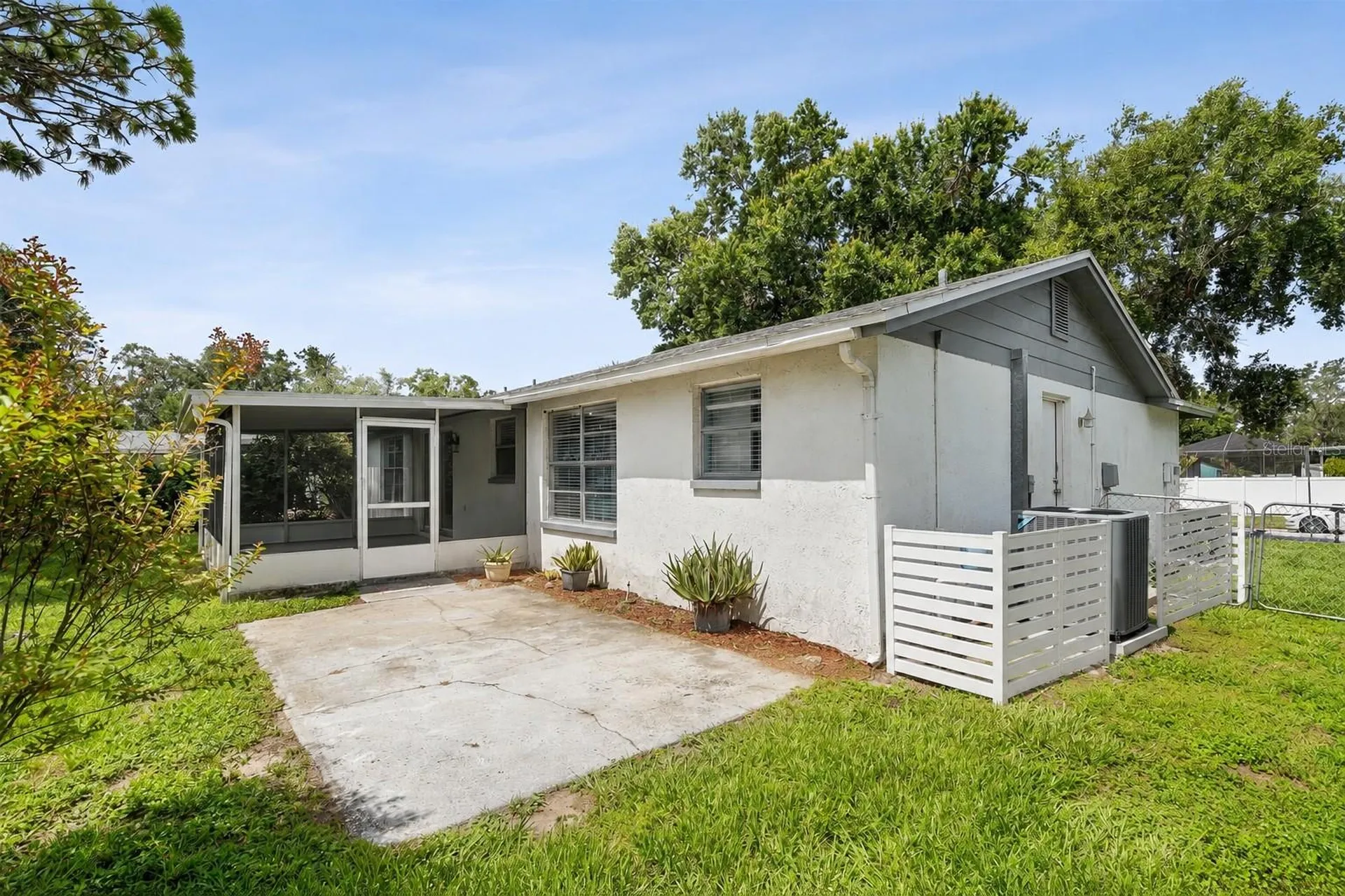919 Peninsula Road Tarpon Springs FL 34689